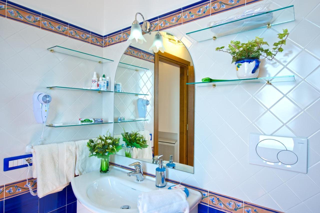 Villa Rosinella Amalfi Exterior foto